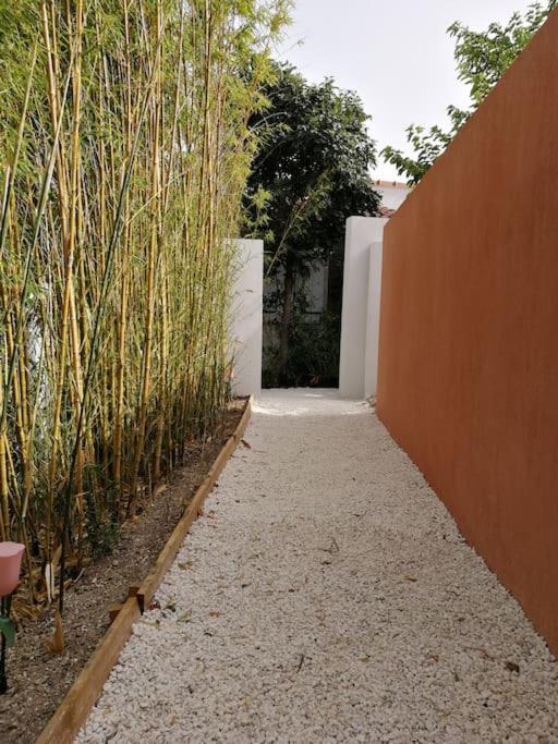 Villa Au Calme Avec Exterieur Et Parking Gratuit Aux Portes D'Aix Et Marseille Emplacement Ideal Zewnętrze zdjęcie